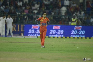 CCL 5 Telugu Warriors vs Bengal Tigers Match Photos
